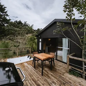 Bleu Hills Bed and breakfast